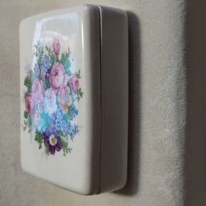 Vintage OLD SOUTH Ceramic Trinket Box Dish With Floral Transfer